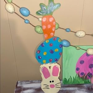 Easter tri piece that does not stand alone